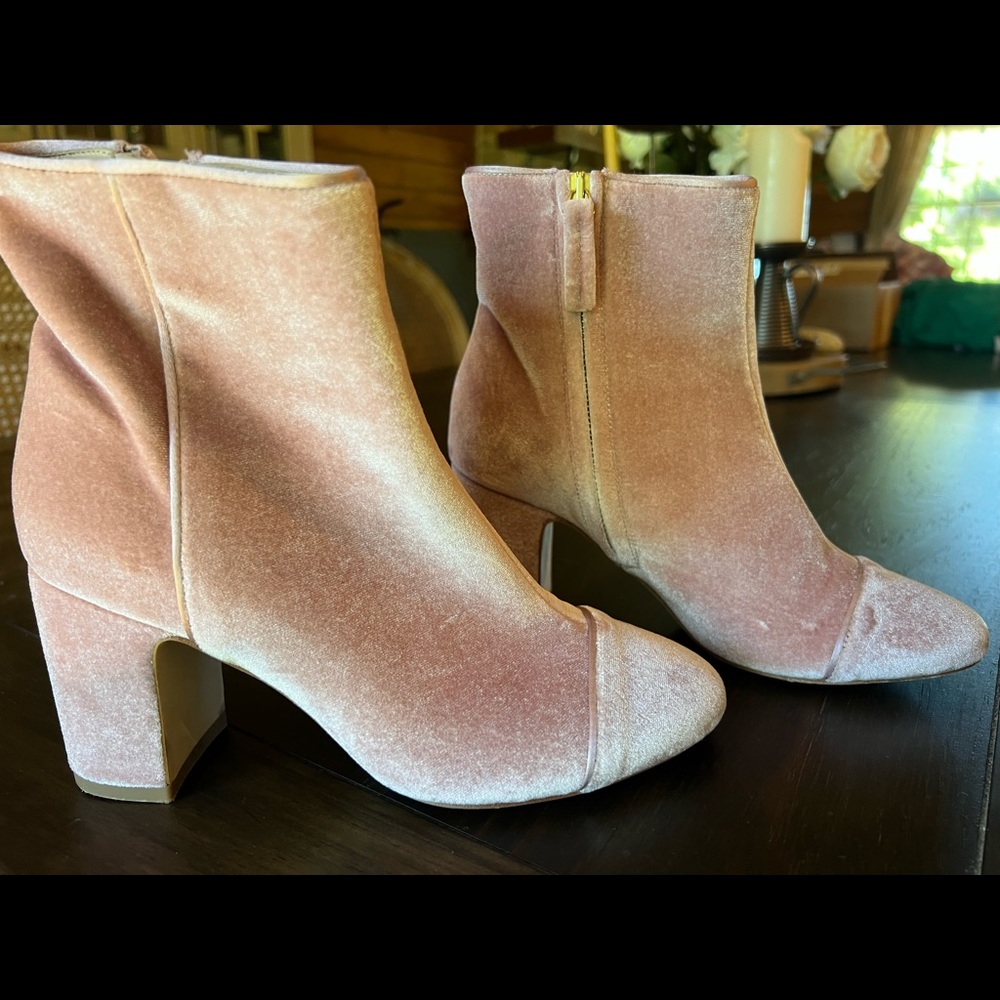 Polly Plume pink velvet ankle boot